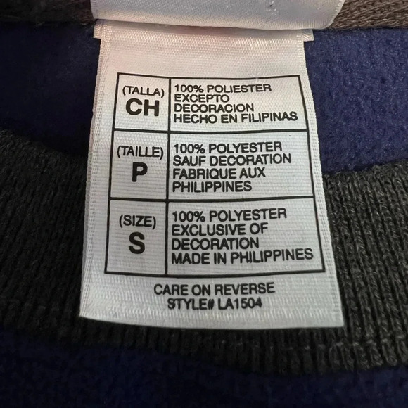 Disney Tigger fleece sweatshirt. Women’s size small. Disney store exclusive. - Picture 3 of 8